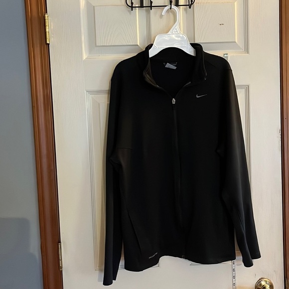 Nike-size M-Black full zip,Nike Sphere Dry jacket with embroidered swoosh - Picture 1 of 12